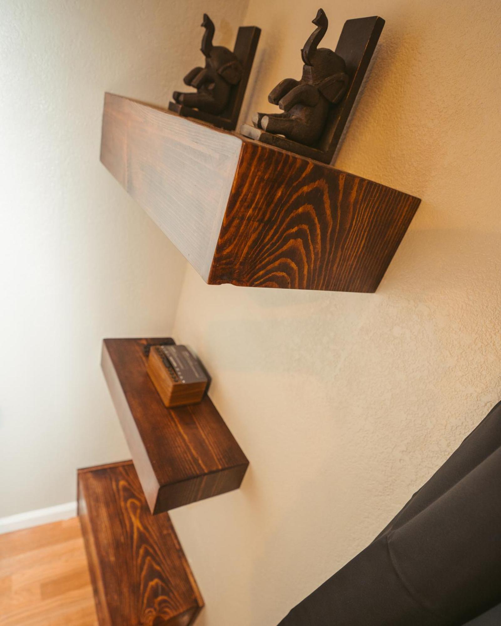 Windsor Retreat Private Basement Suite DEN Buitenkant foto